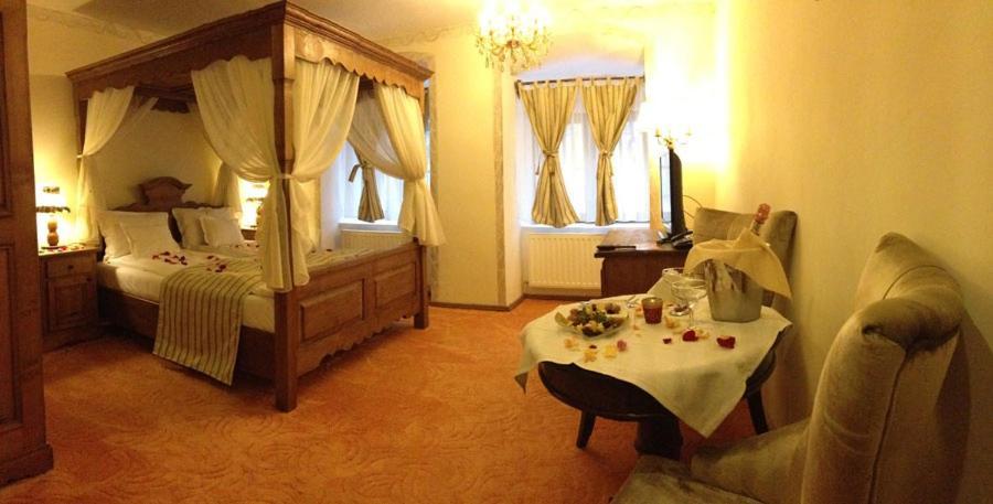 Hotel Villa Franca Sighisoara Exterior photo