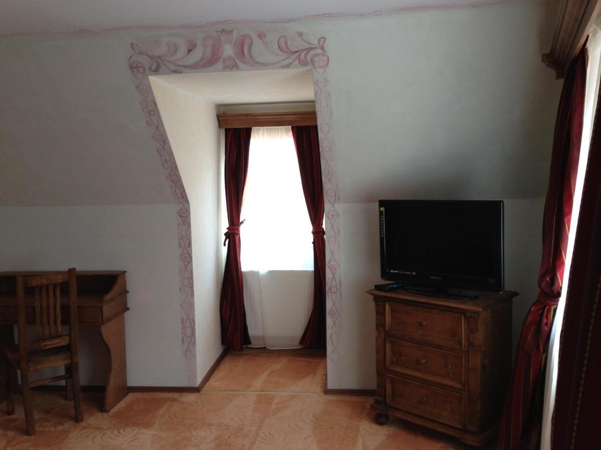 Hotel Villa Franca Sighisoara Room photo